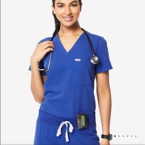 FIGS limited edition “winning blue” Catarina scrub top